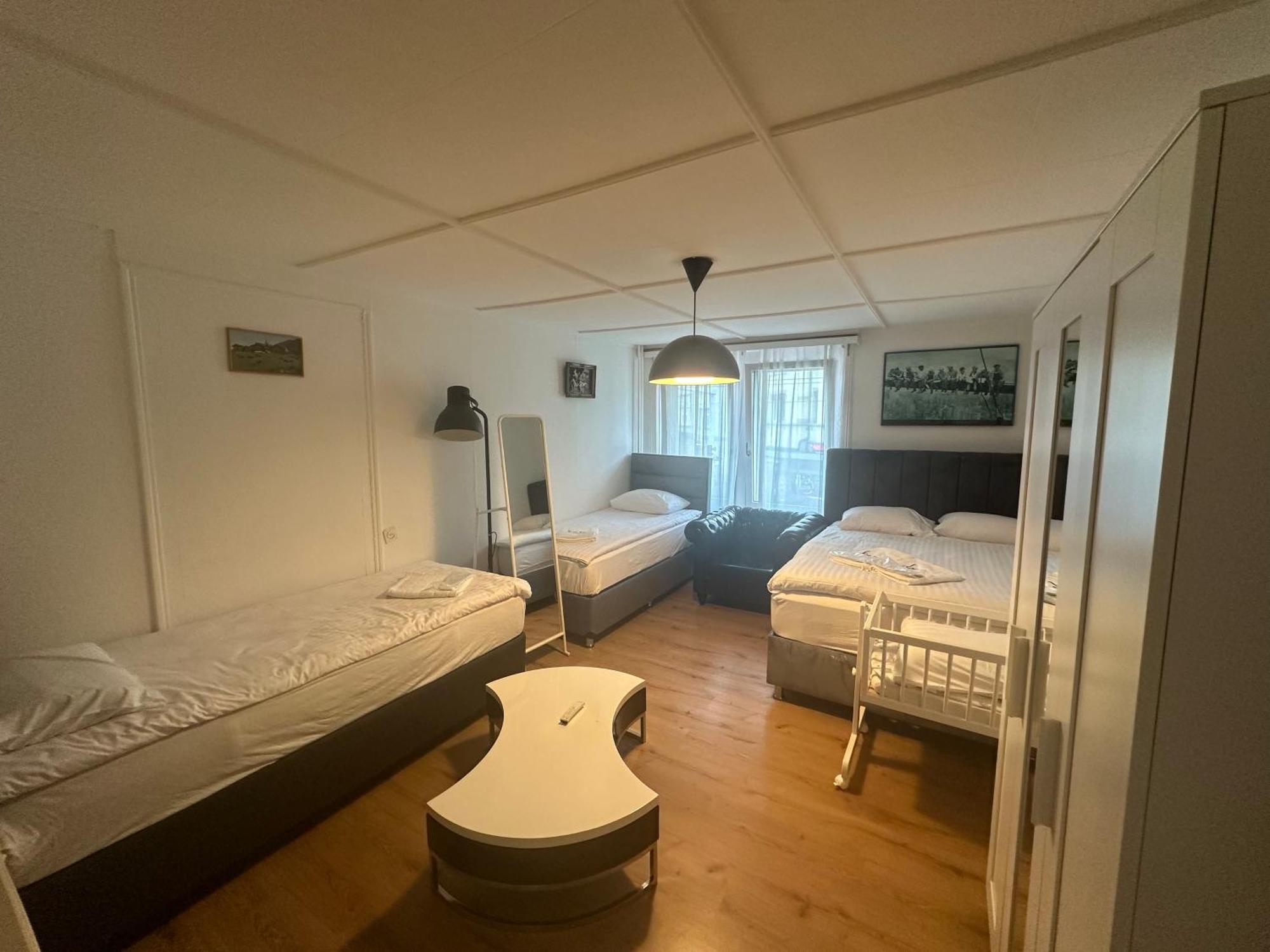 Ntn House Panzió St. Gallen Kültér fotó